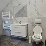 Vécsey House Apartman Zamárdi