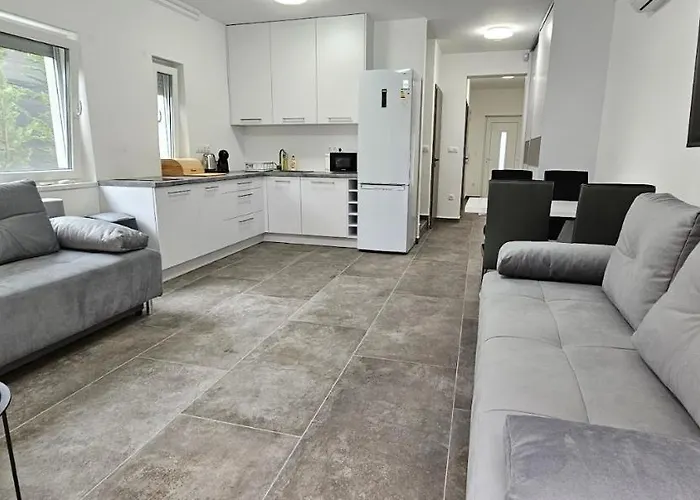 Apartament Vecsey House
