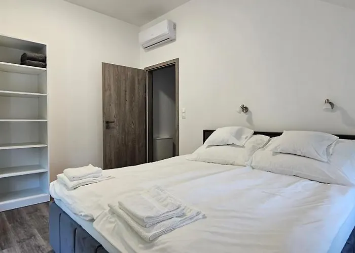 Vécsey House * Zamárdi
